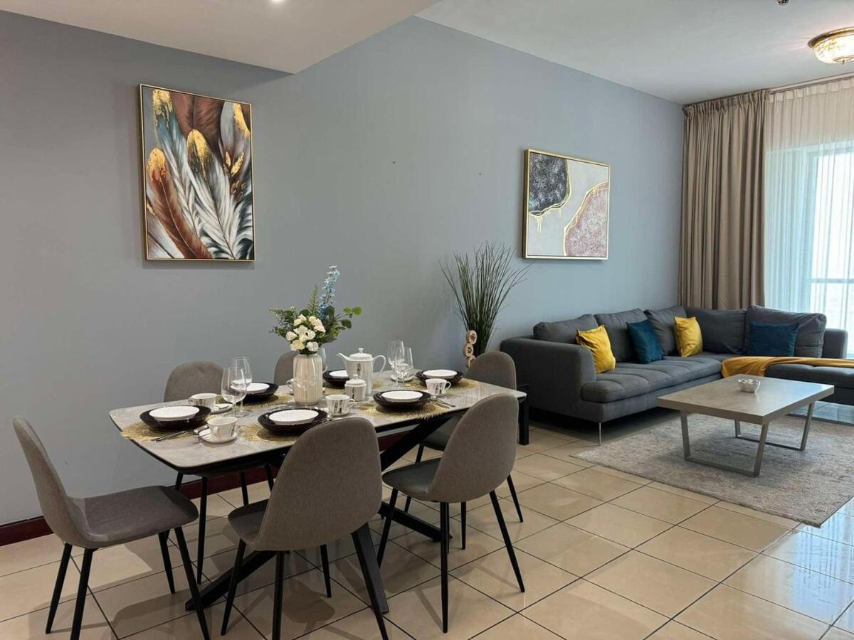 Spacious And Family Friendly L 3bhk Full Access Apartment