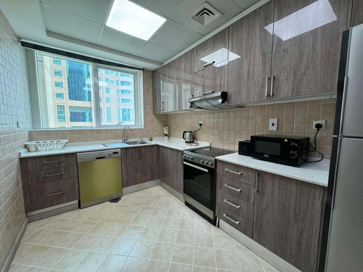 Apartment Spacious And Family Friendly L 3bhk Full Access Dubai
