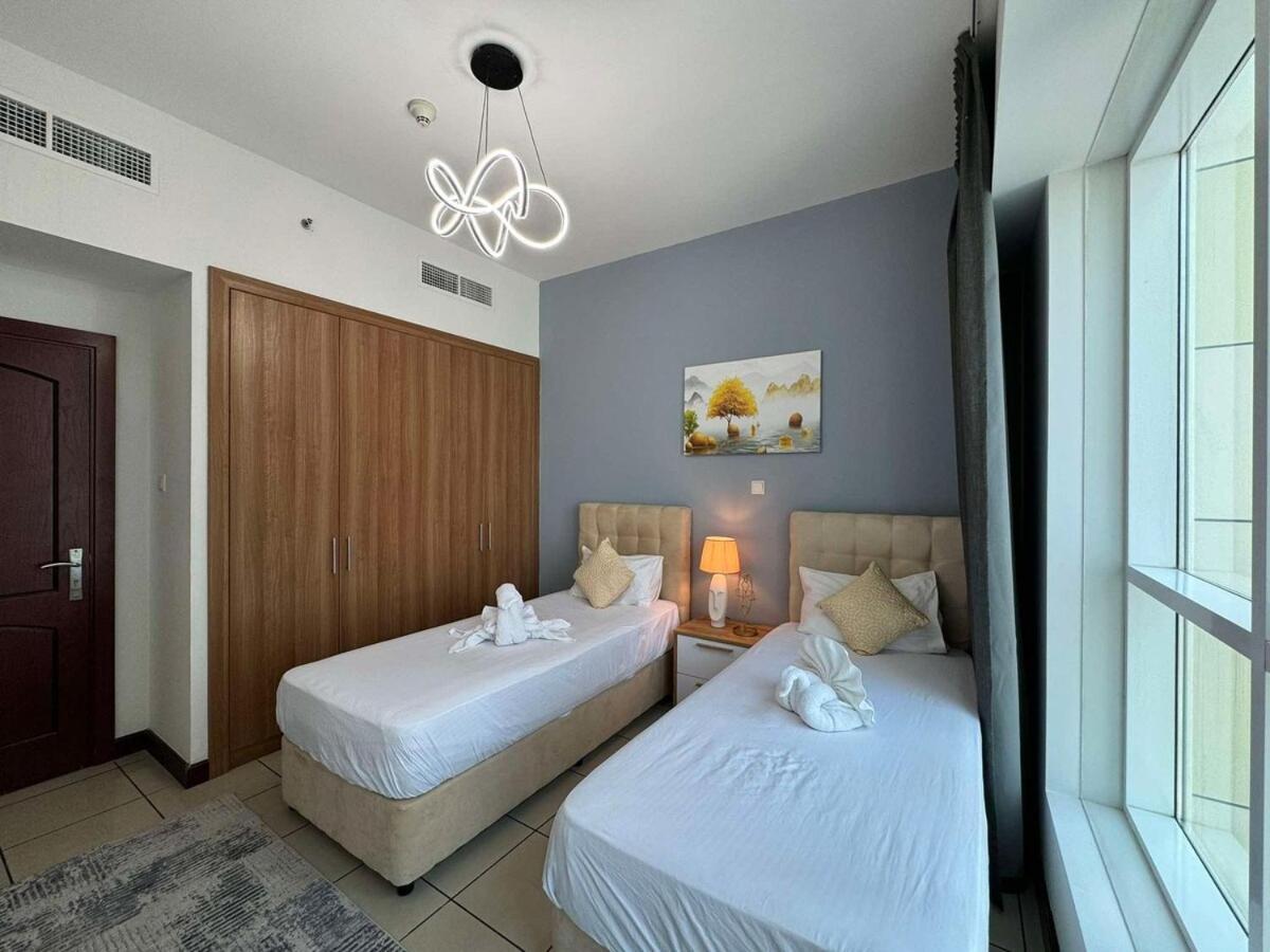 Spacious And Family Friendly L 3bhk Full Access * Dubai
