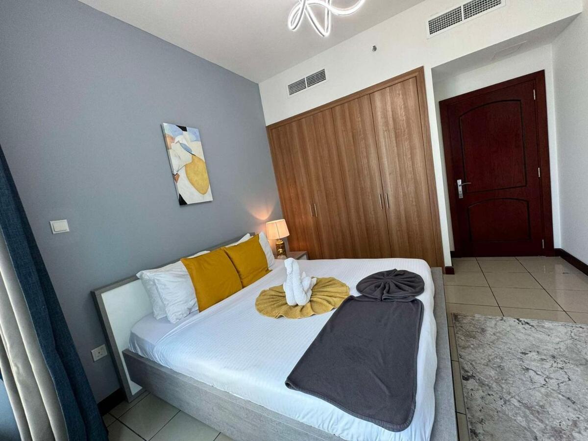 Spacious And Family Friendly L 3bhk Full Access * Dubai